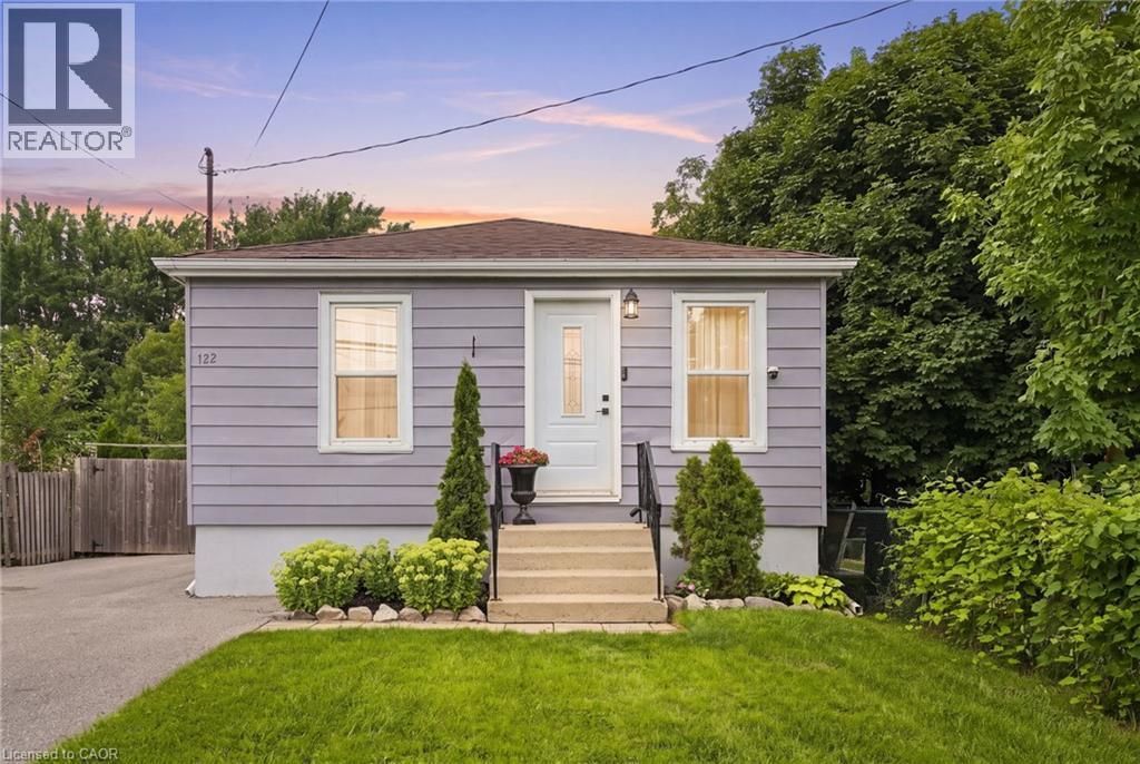 122 Limeridge Road W, Hamilton