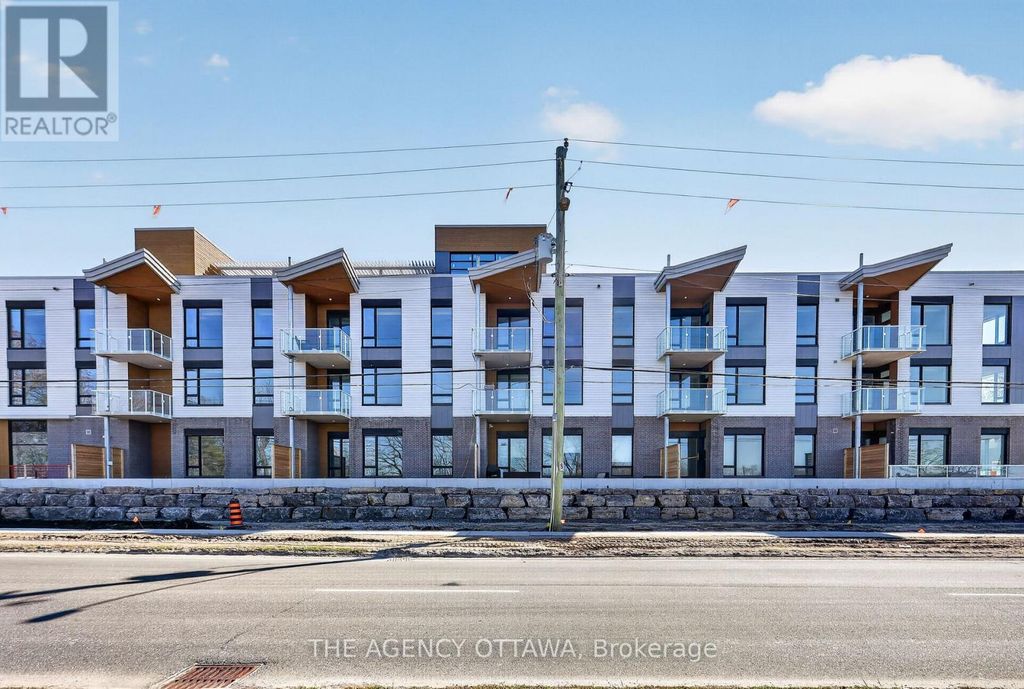 304 - 3085 Riverside Drive, Ottawa