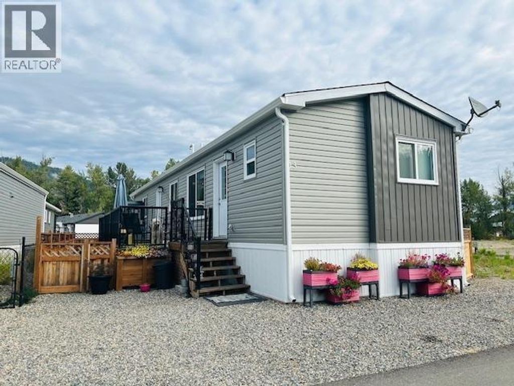 235 Aylmer Road Unit# 13, Chase