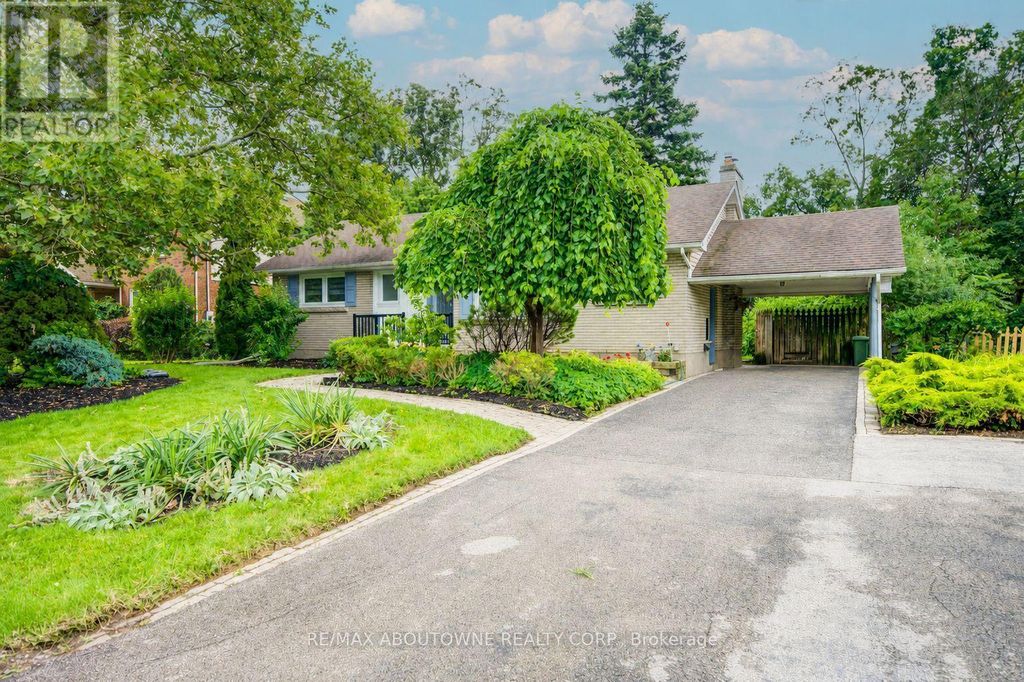 30 Dale Avenue, Hamilton (stoney Creek)