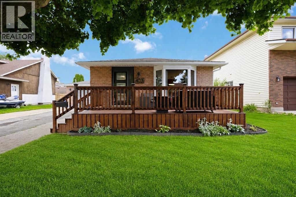 403 Huxley Avenue, Sarnia