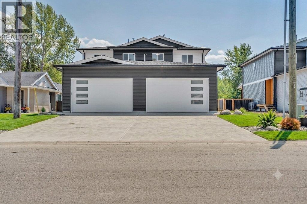 520 Similkameen Ave, Princeton