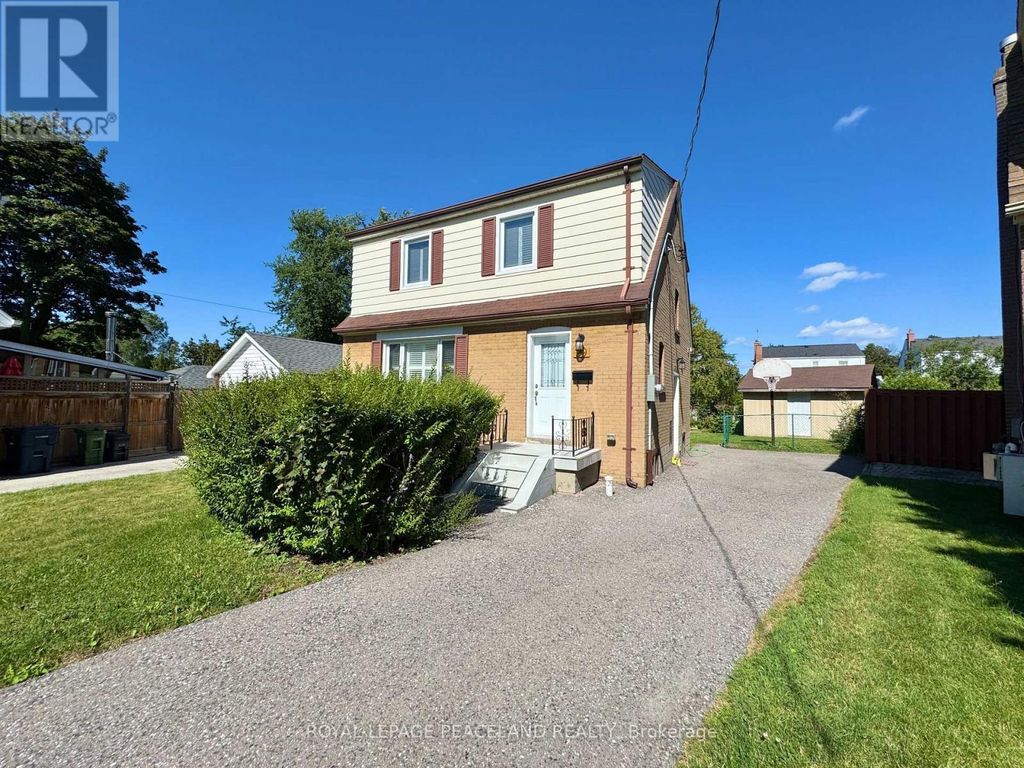 29 Rosita Crescent, Toronto (clairlea-Birchmount)