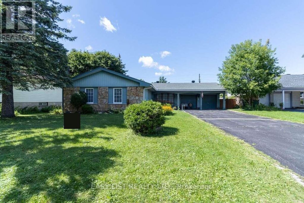 1999 Garfield Avenue, Ottawa