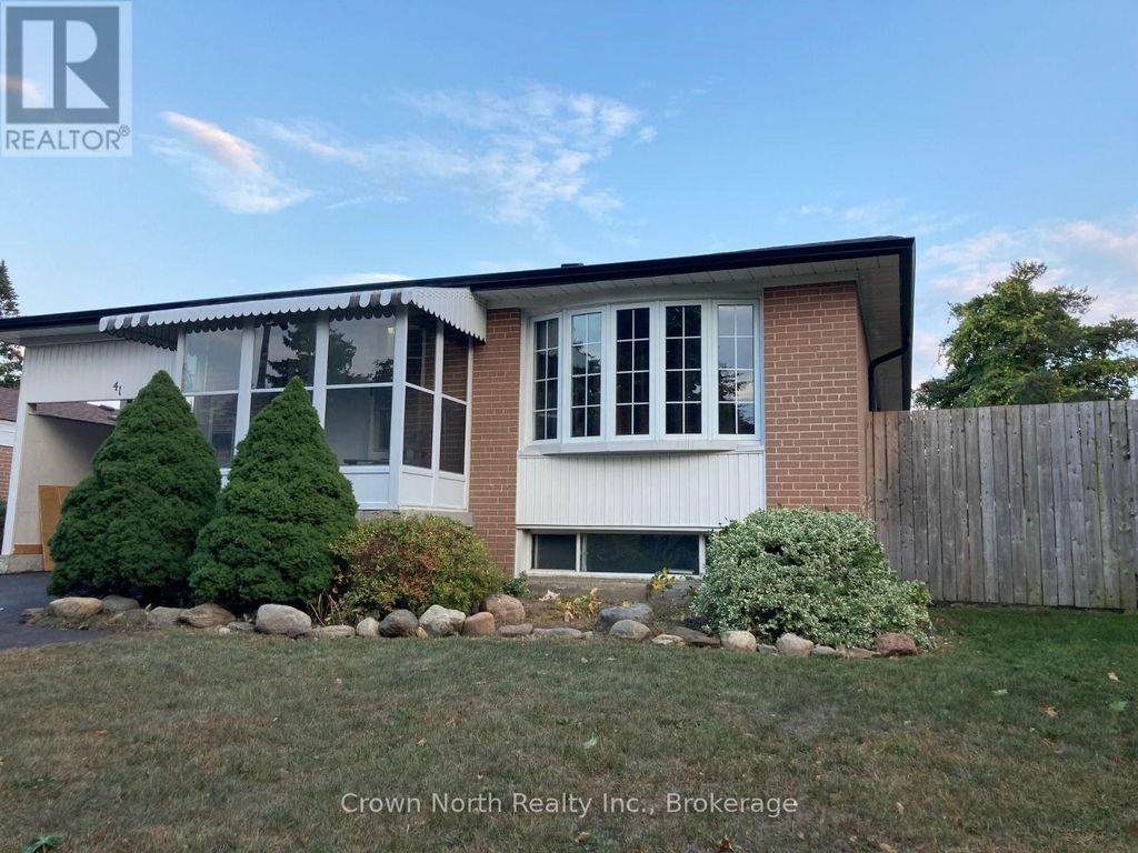 Room C, Bsmt - 41 Pegasus Trail, Toronto (woburn)