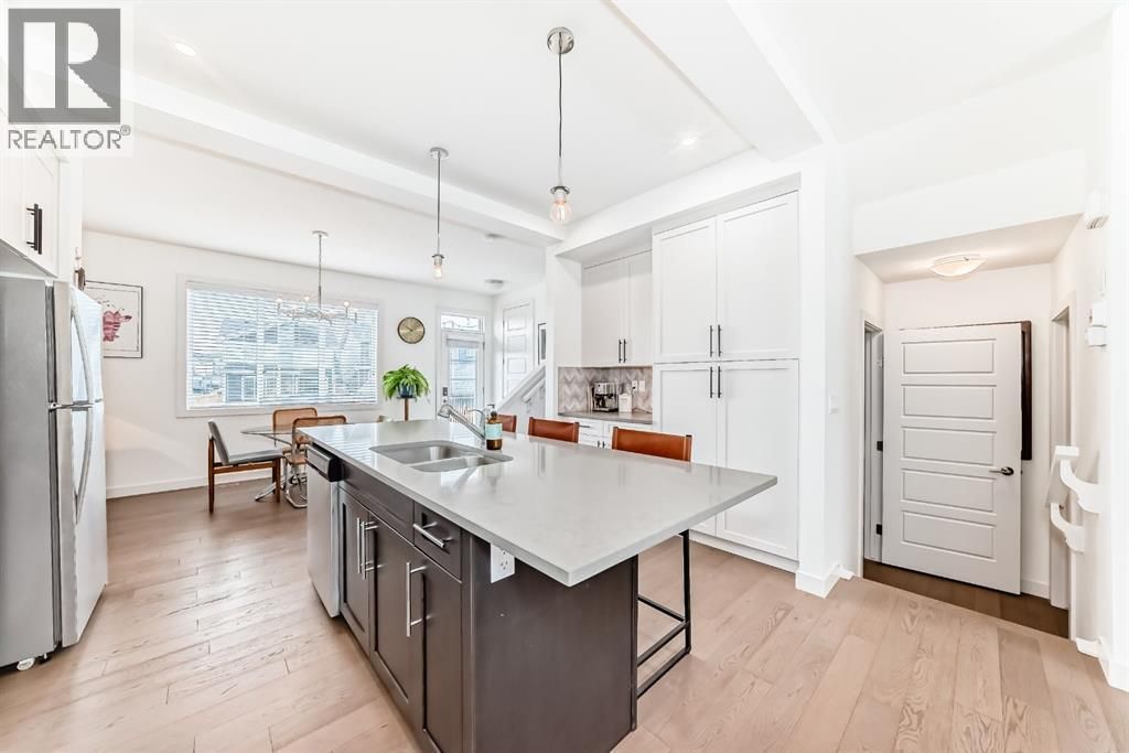 38 Precedence Glen, Cochrane