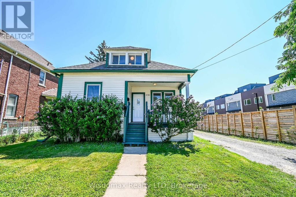 5790 Robinson Street, Niagara Falls (dorchester)