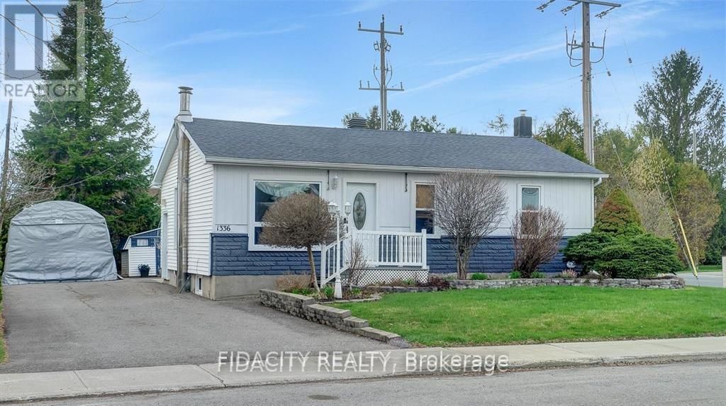 1336 St Jacques Road, Russell