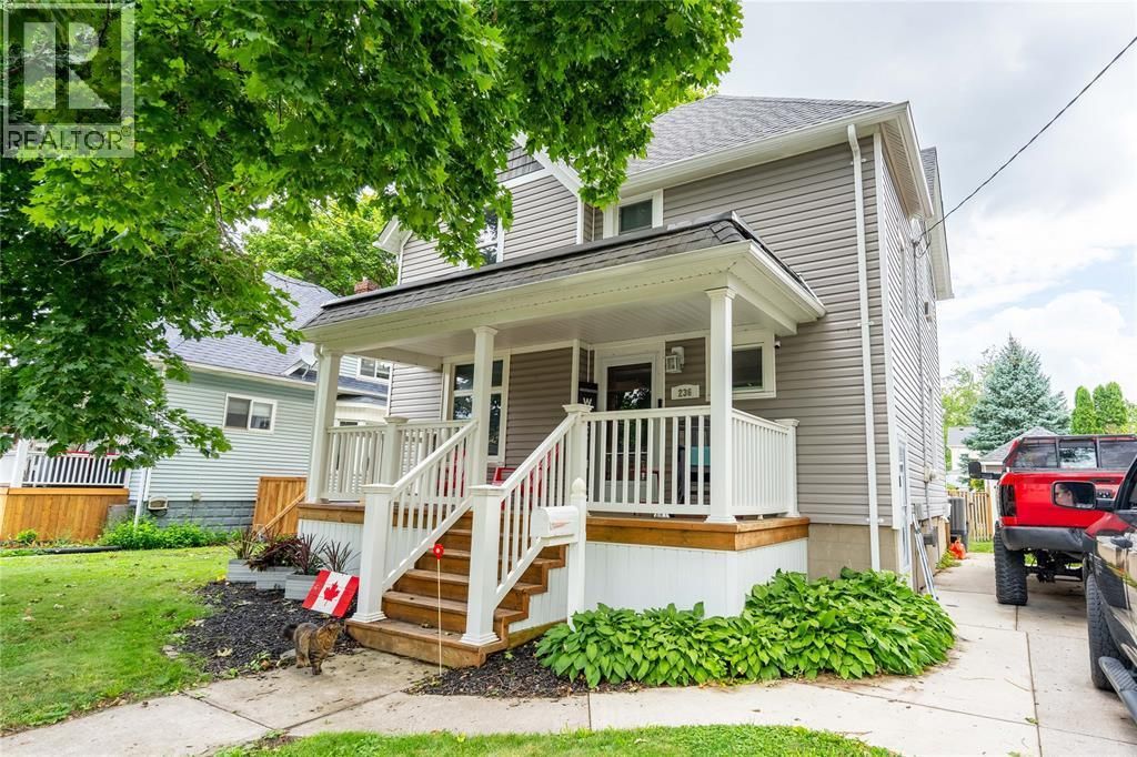 236 Brock Street South, Sarnia