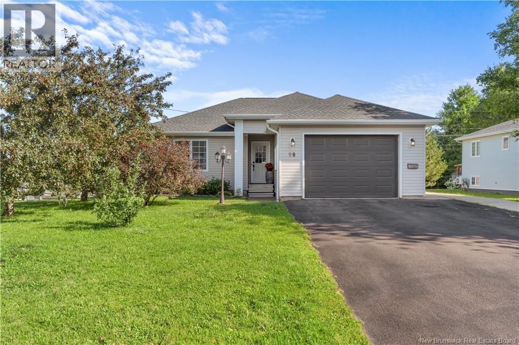 98 Airview, Dieppe