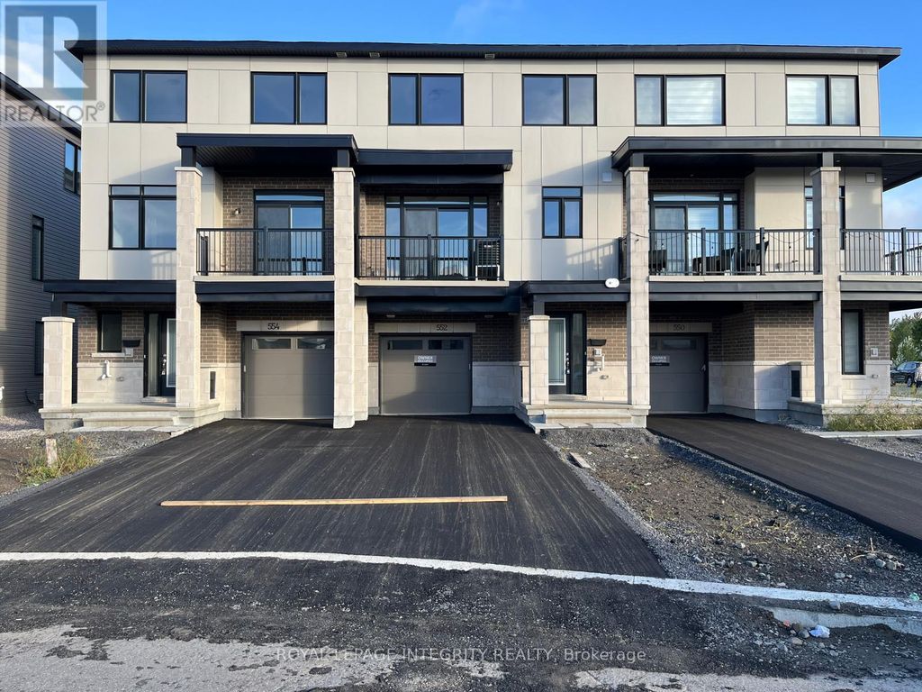 552 Tahoe Heights, Ottawa