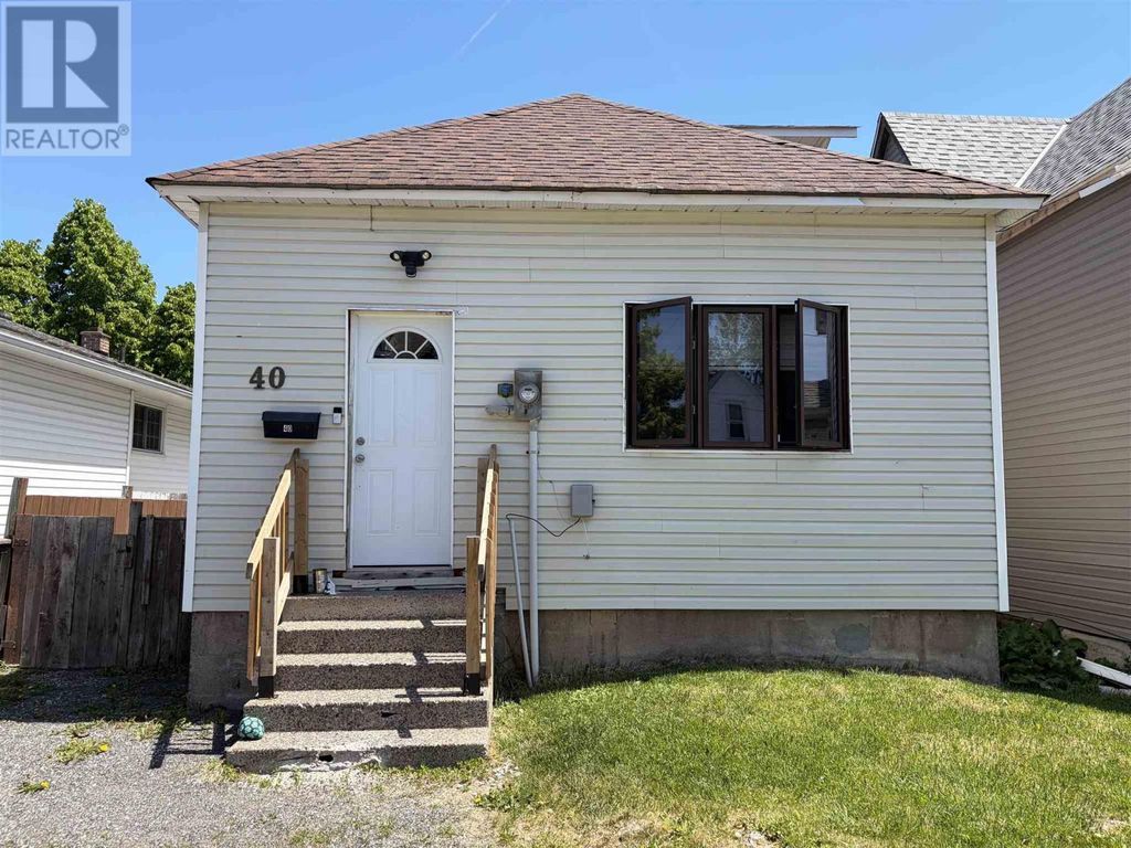 40 Algoma Ave, Sault Ste. Marie