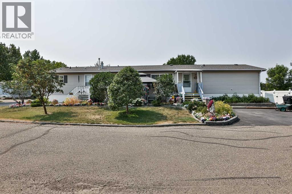402 Station Street, Coaldale