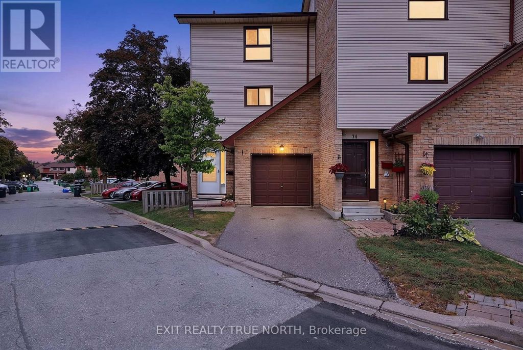 73 Collins Crescent, Brampton (brampton North)