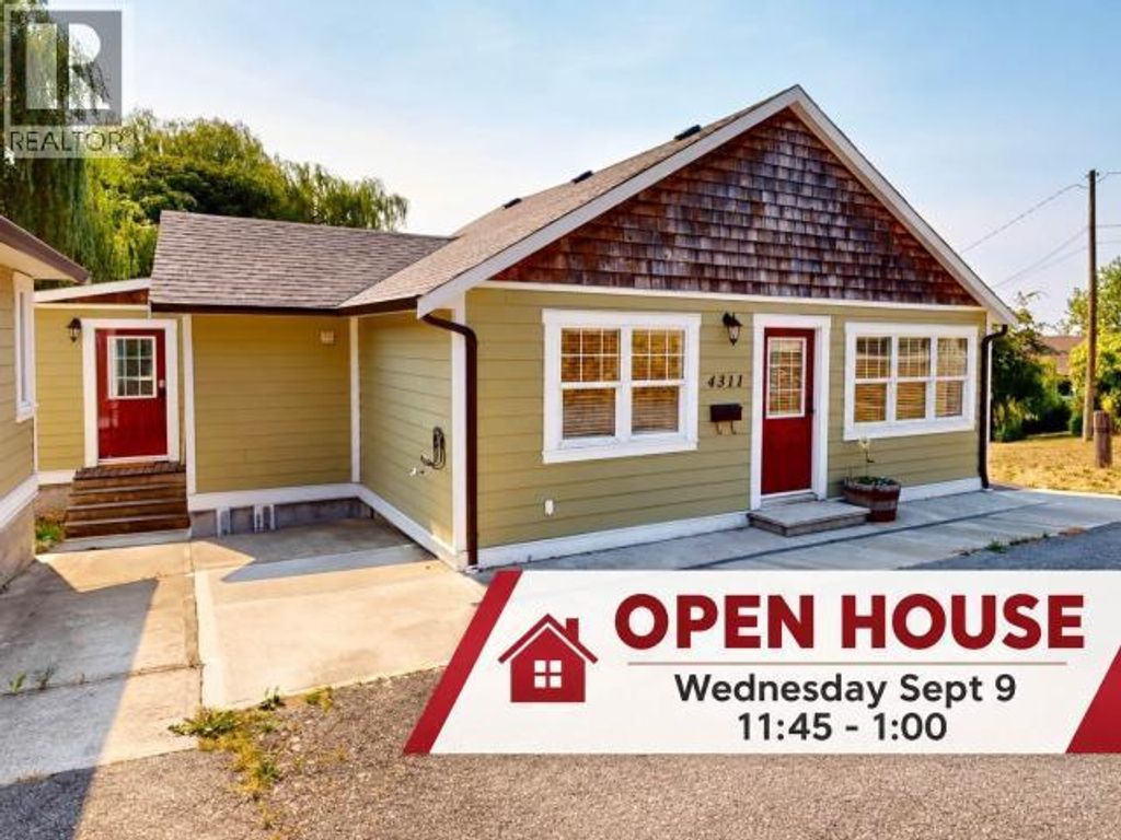 4311 Westview Ave, Powell River