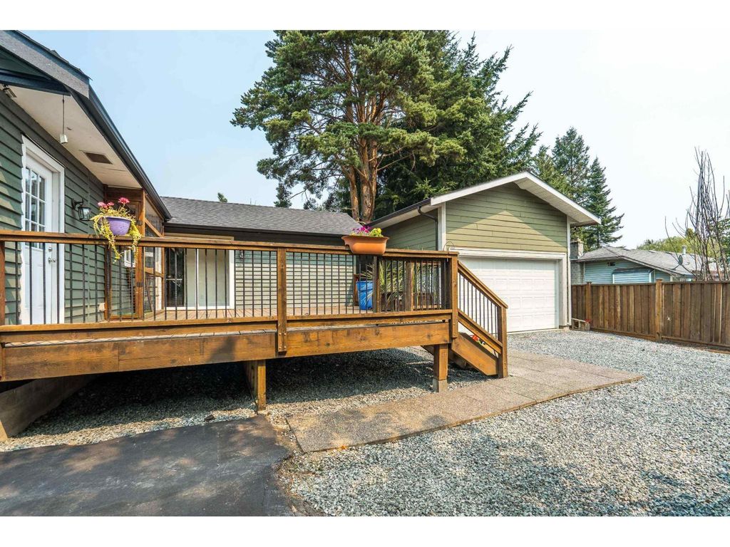 8364 Cade Barr Street, Mission