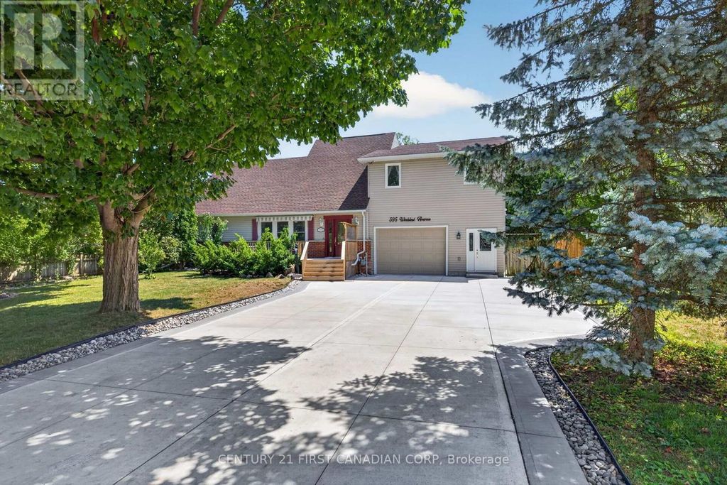 595 Winblest Avenue, London South (south R)