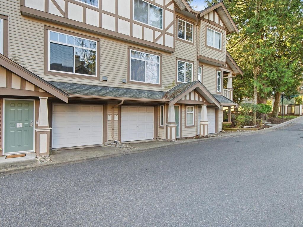 3 2678 King George Boulevard, Surrey