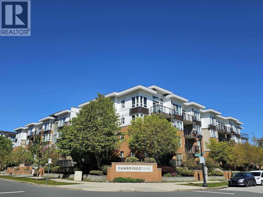 205 9500 Odlin Road, Richmond