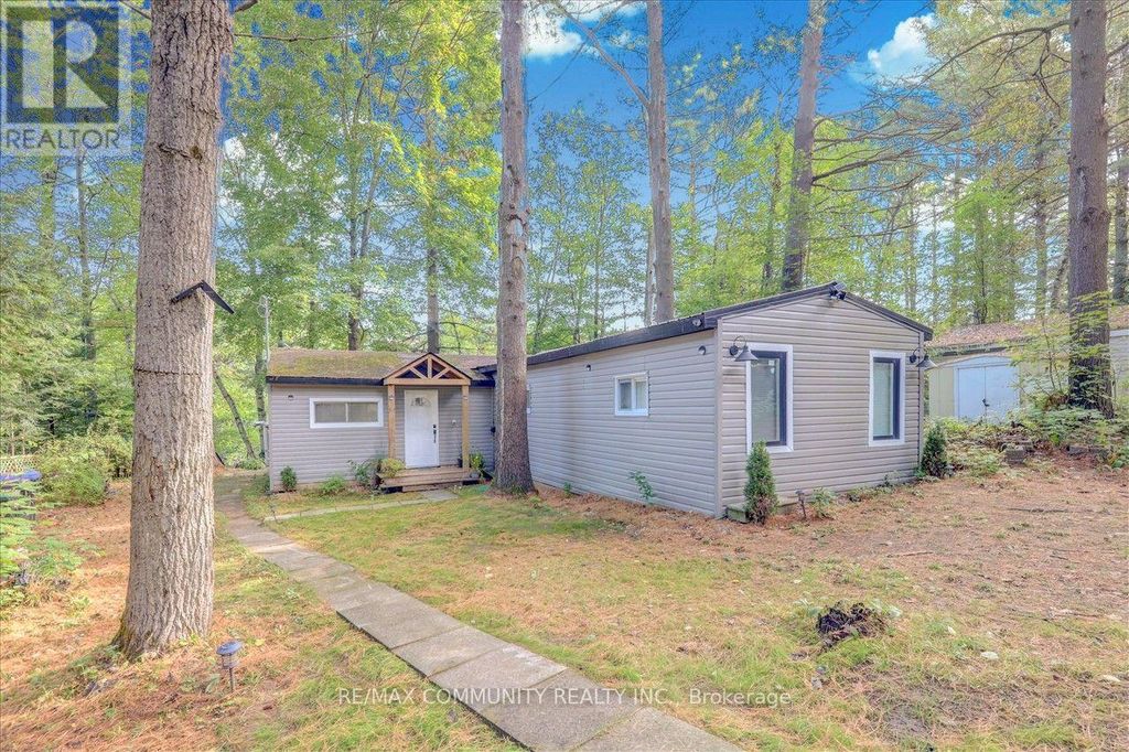 4294 Canal Road, Severn (washago)