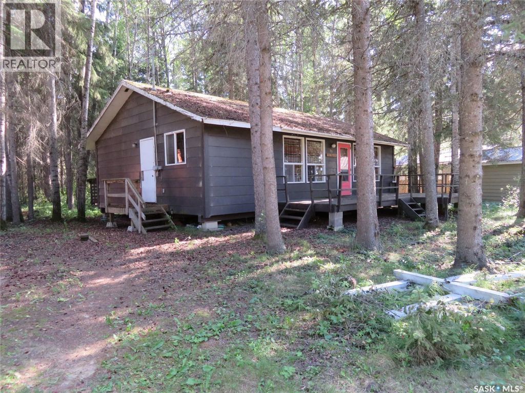 99 Chamakese Road, Chitek Lake