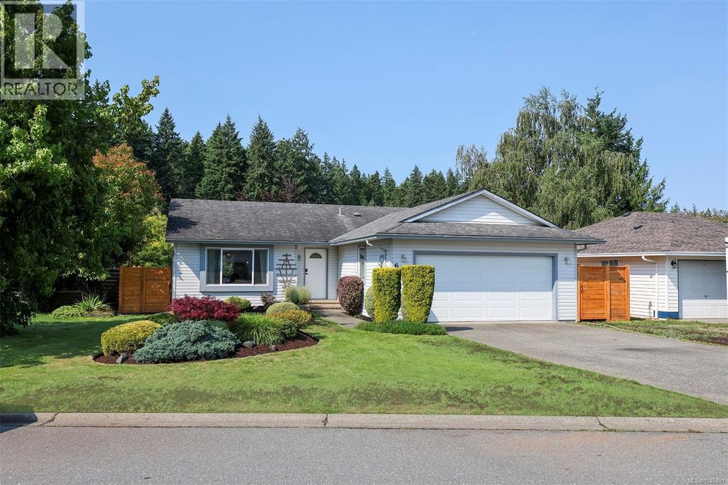 684 Beaver Lodge Rd, Campbell River