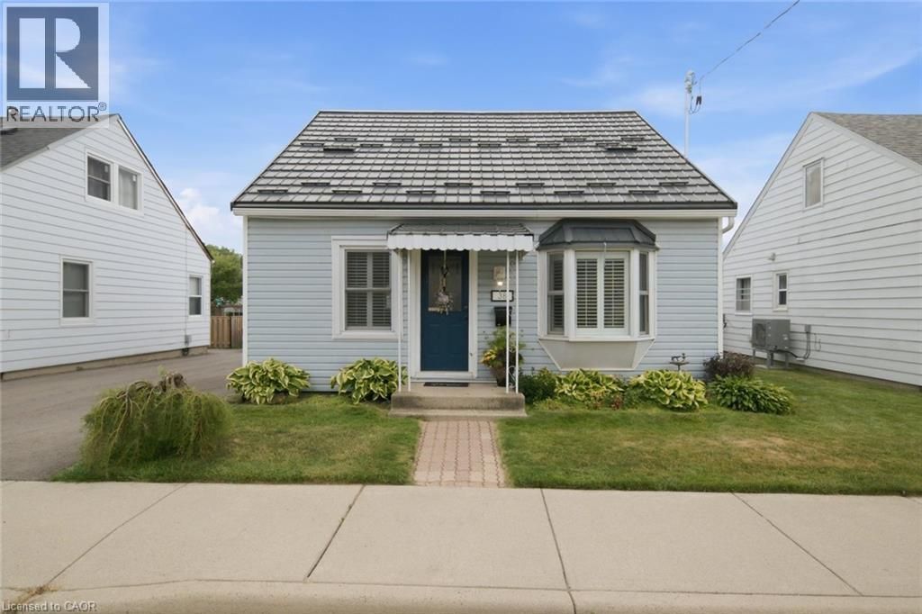 38 Tenth Avenue, Brantford
