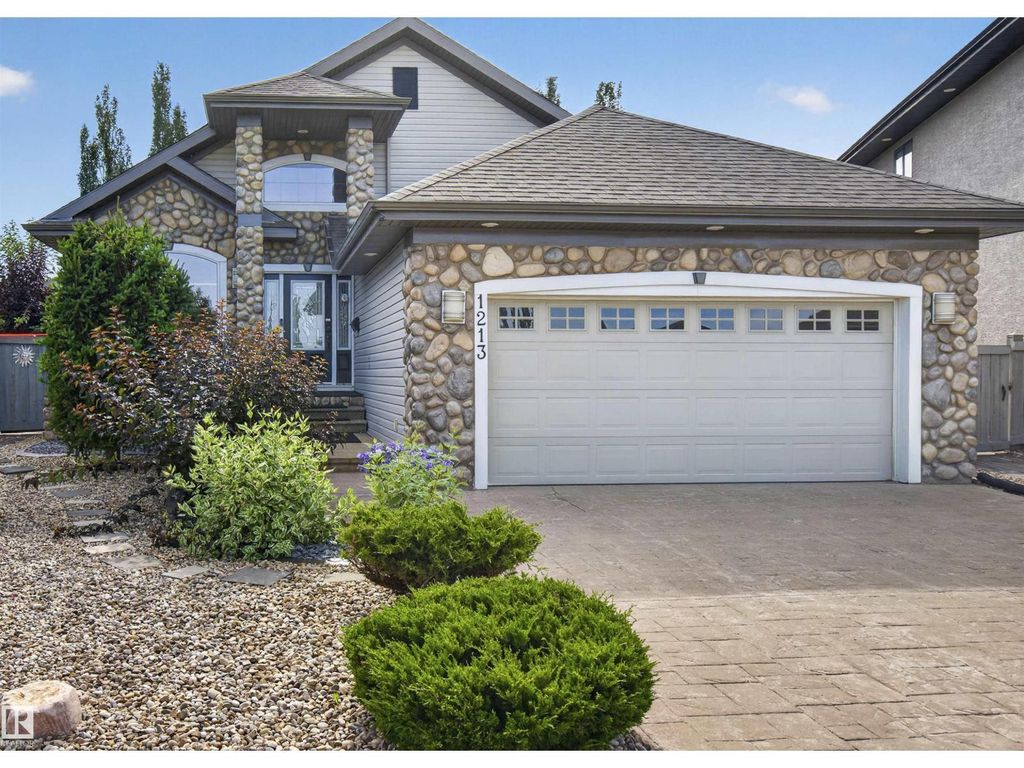 1213 Cunningham Dr Sw, Edmonton