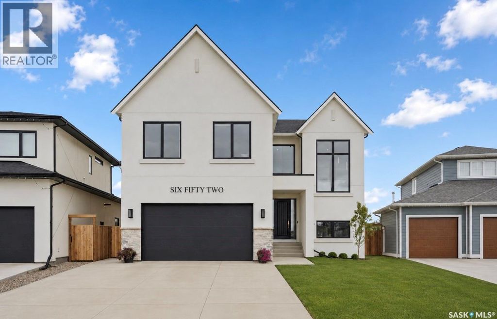 652 Pepper Bend, Saskatoon