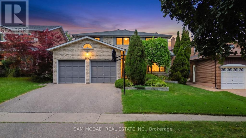 1077 Saginaw Crescent, Mississauga (lorne Park)