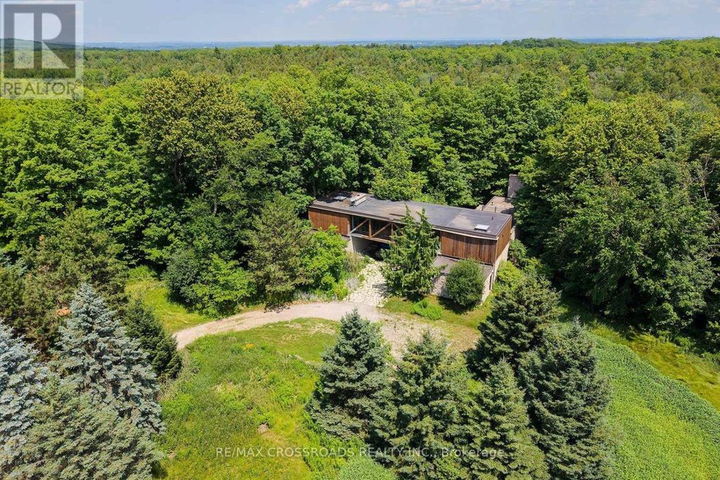 15135 Rockside Road, Caledon