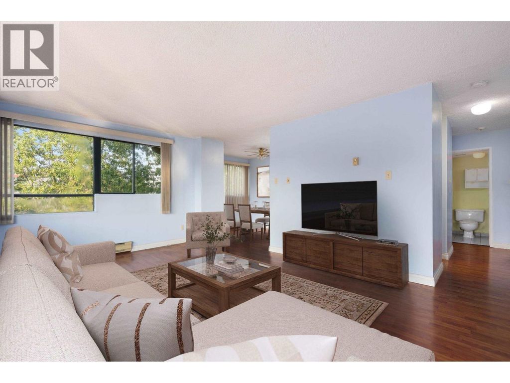 702 1026 Queens Avenue, New Westminster