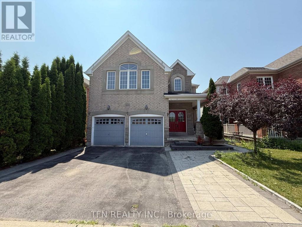 Upper - 1648 Pennel Drive, Oshawa (taunton)