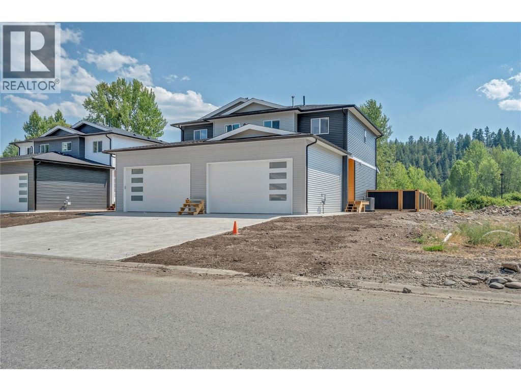 526 Similkameen Ave, Princeton