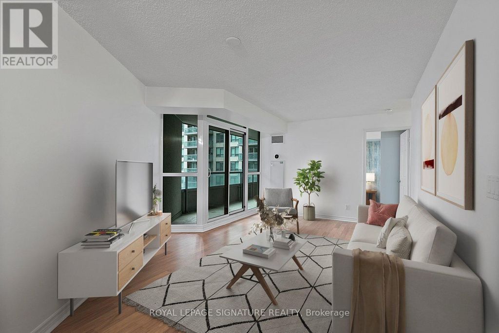 801 - 19 Grand Trunk Crescent, Toronto (waterfront Communities)