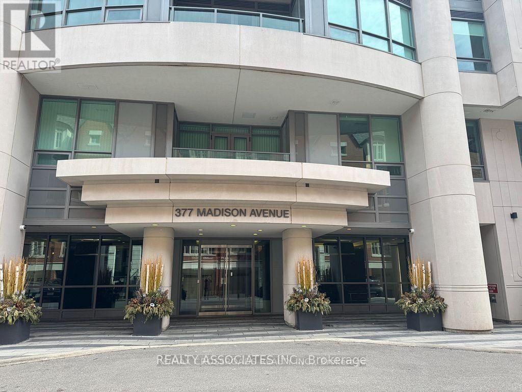 510 - 377 Madison Avenue, Toronto (casa Loma)