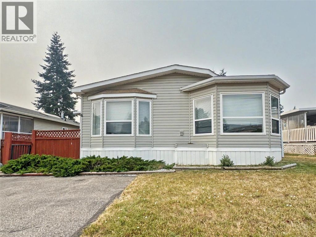 2321 Industrial Road Unit# 6, Cranbrook
