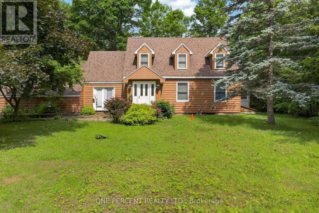 1054 Wolf Grove Road, Mississippi Mills