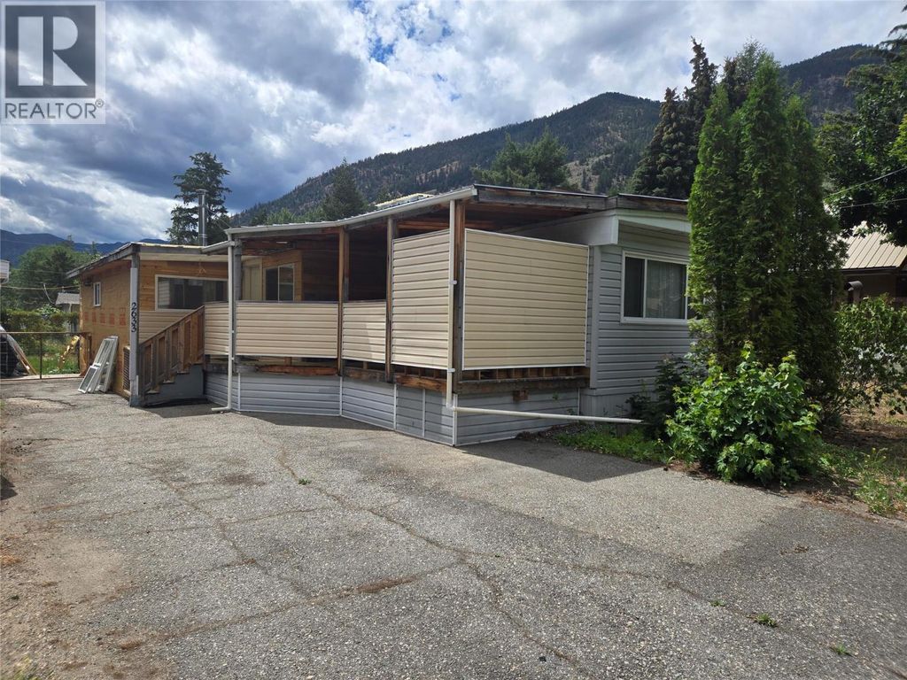 2633 5th Street, Olalla