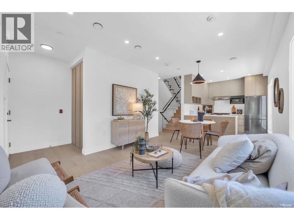 2 3800 Pender Street, Burnaby