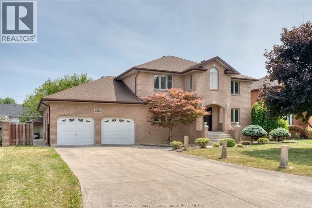 2350 Docherty Drive, Tecumseh