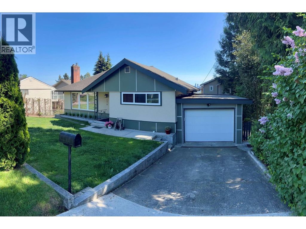 1314 Thomas Avenue, Coquitlam