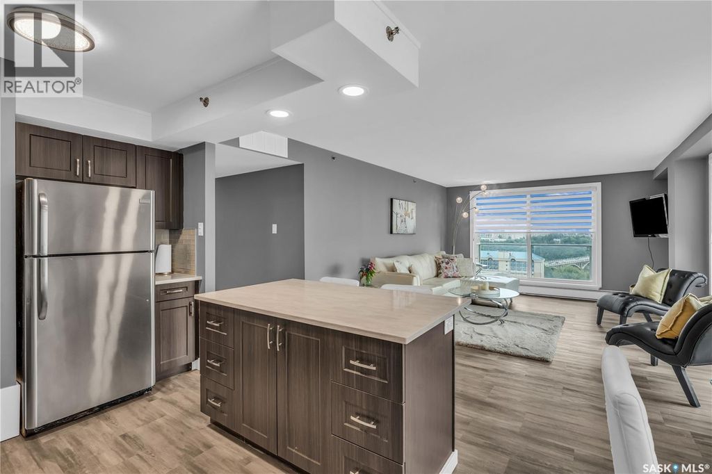 1606 320 5th Avenue N, Saskatoon
