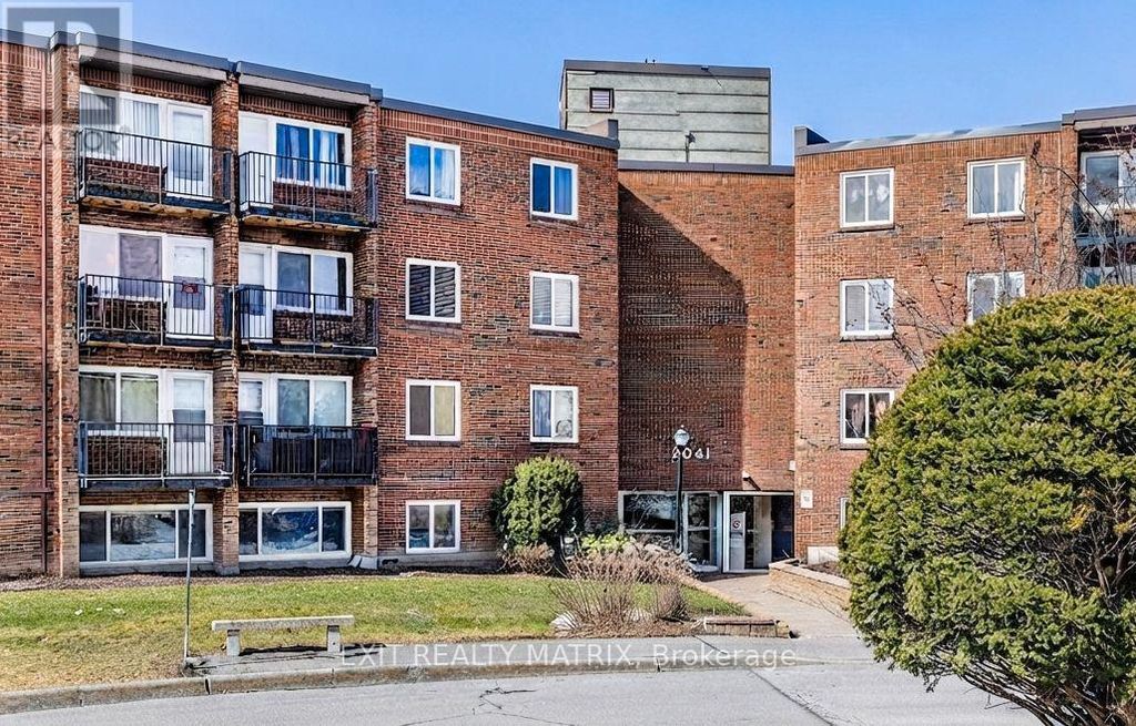 402c - 2041 Arrowsmith Drive, Ottawa