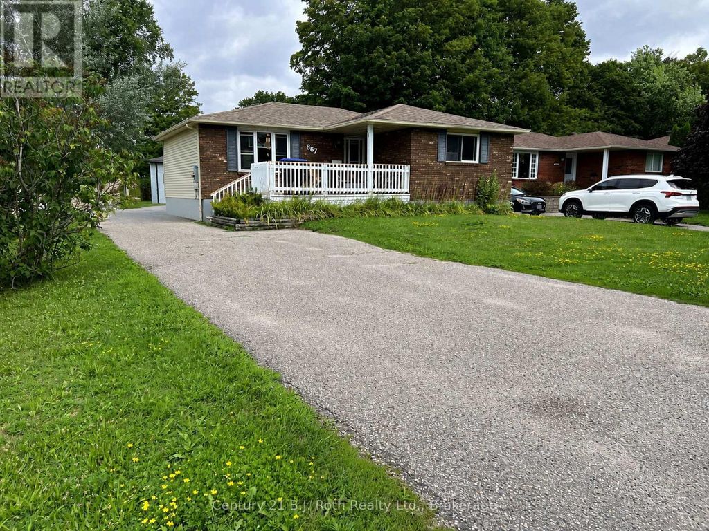 867 Birchwood Drive, Midland