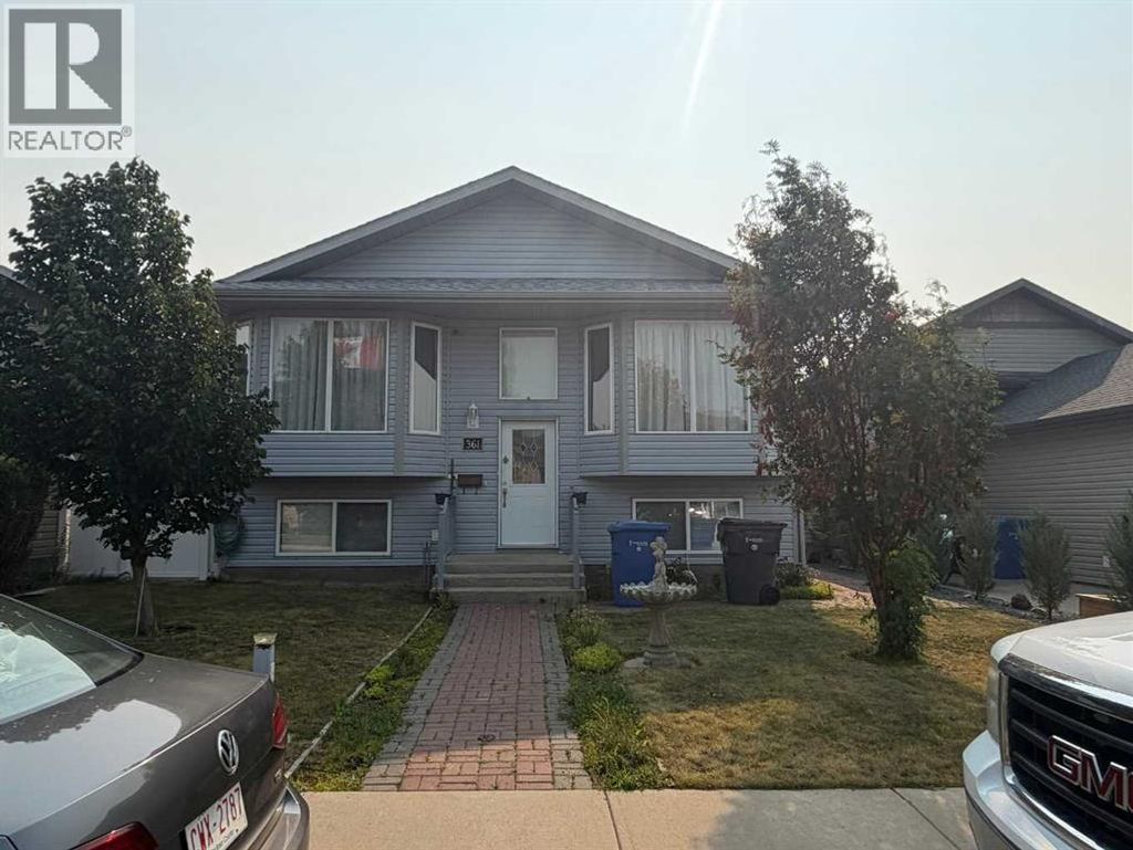361 Somerset Row Se, Medicine Hat