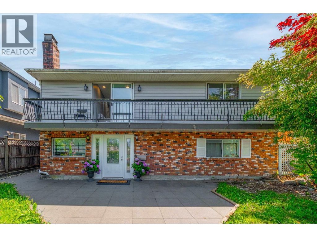 3305 Worthington Drive, Vancouver