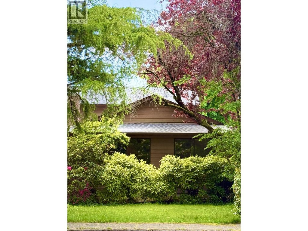 9560 Glendower Drive, Richmond