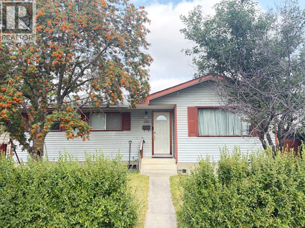 5812 28 Avenue Ne, Calgary