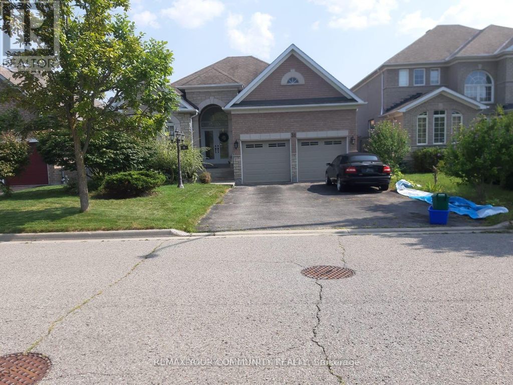 Room - 31 Katilin Drive, Richmond Hill (oak Ridges Lake Wilcox)